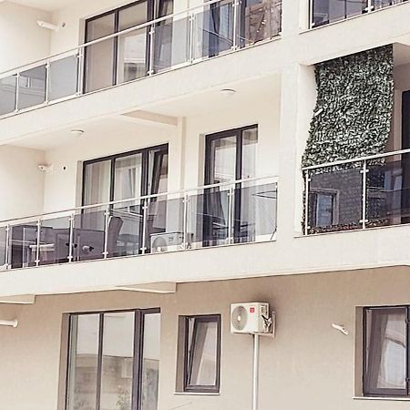 Apartmán Apartament Nina Năvodari Exteriér fotografie