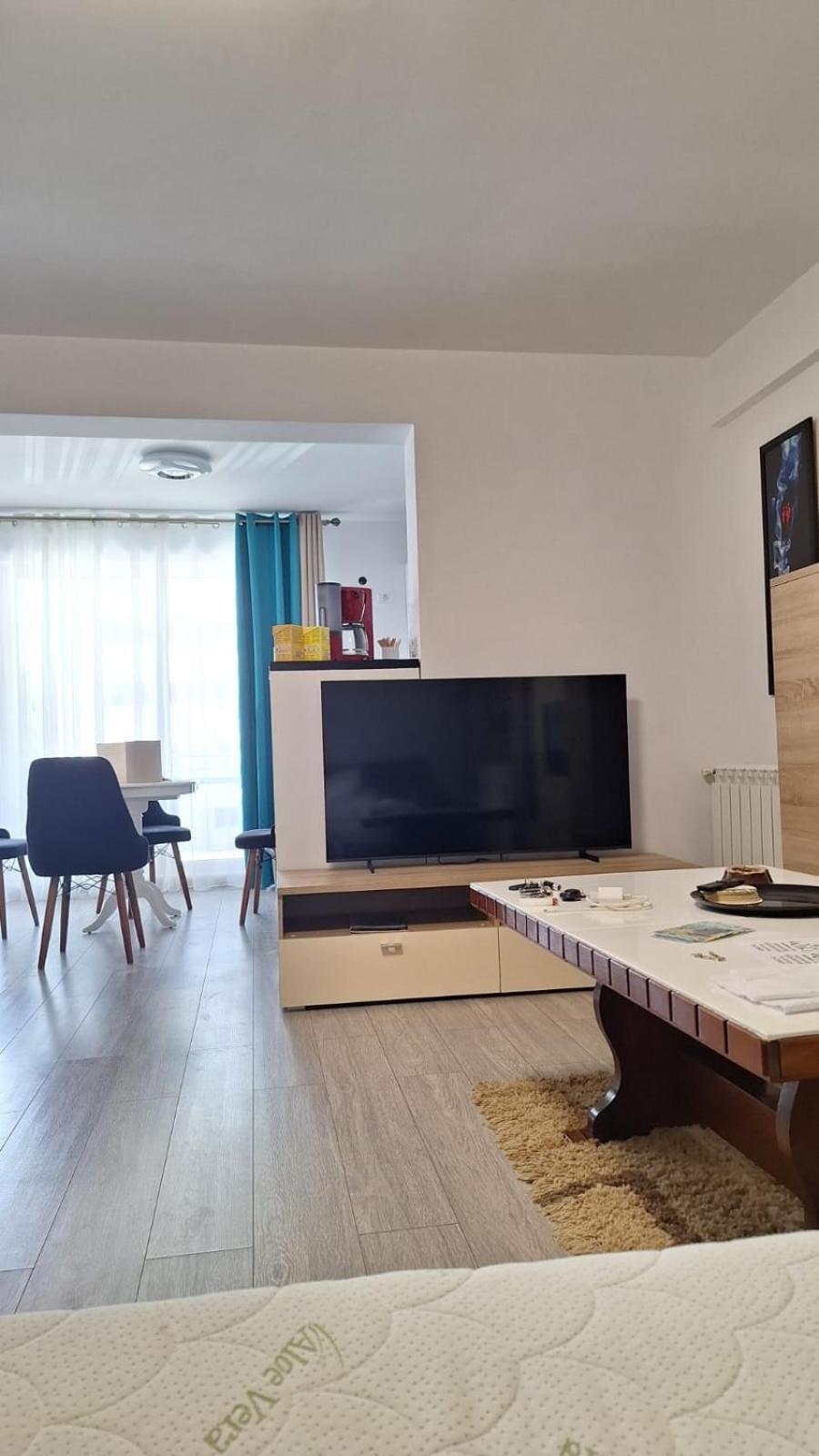 Apartmán Apartament Nina Năvodari Exteriér fotografie